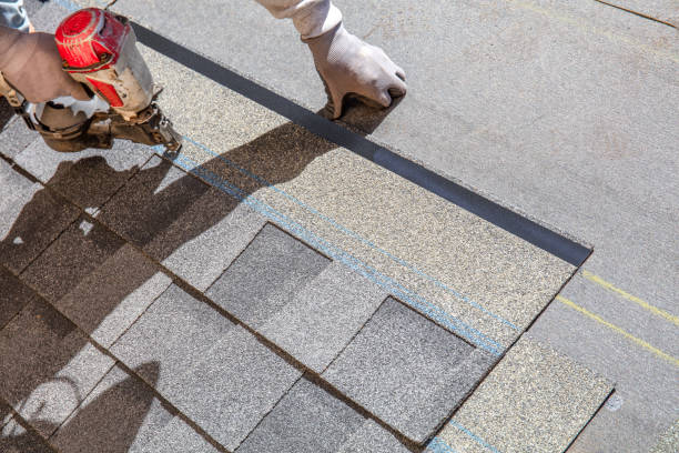 Best Shingle Roofing Installation  in Kewaskum, WI